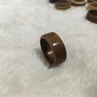 ハンドメイド　ウォルナットウッド　リング