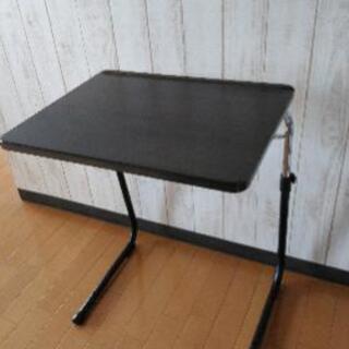 折りたためるテーブル