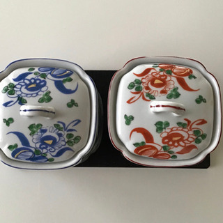 赤絵　組蓋物　未使用品の画像