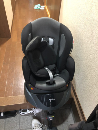 Aprica チャイルドシート