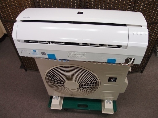 中古品　2018年製　　SHARP ルームエアコン　室内機AY-H22TD　室外機 AU-H22TDY
