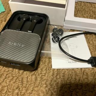 新品未使用　ワイヤレスイヤホン モバイルバッテリー兼用　ワイヤレス充電 防水の画像