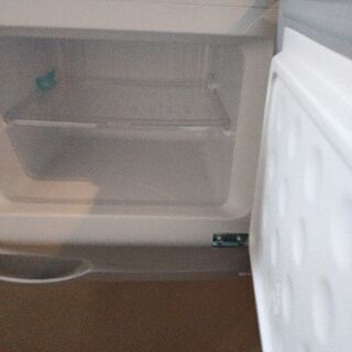 2ドア冷蔵庫 90Lの画像