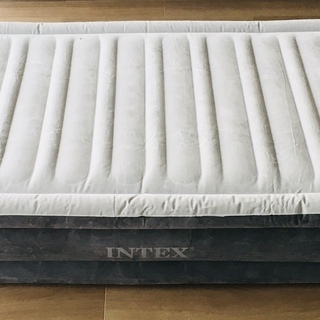 美品　エアーベッド　¥5000→  半額以下の75%OFF　¥1...