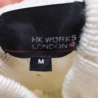 白ニットの画像