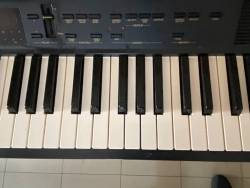 【お届け無料有り】★訳あり格安ご提供★ 電子ピアノ CASIO CPS 740