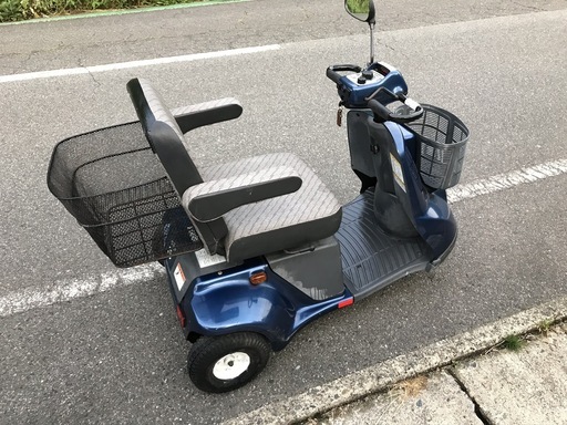 スズキ　セニアカー、シニアカー　ET3A　完動品 バッテリ新品です。