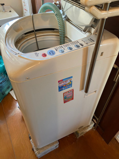 一年くらい室内使用の洗濯機