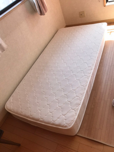 取引中　シングルマットレス①