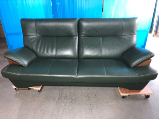 カリモク  チターノ　Zシリーズ　３人用ソファー　グリーン