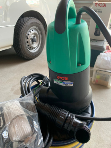 またまた値下げ　水中ポンプ　新品です。