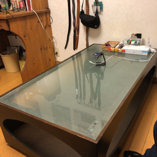 家庭用テーブル