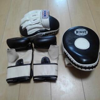 パンチンググローブ　パンチングミット