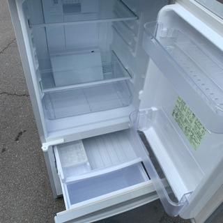 超美品☆中古◇ SHARP 137L 静音化設計！つけかえどっちもドア 耐熱