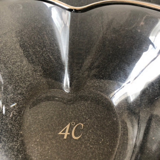 4°C ♡のガラスボールの画像