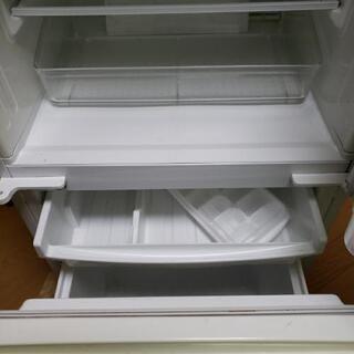 冷蔵庫ですの画像