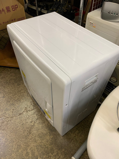 ■美品【HITACHI 日立】乾燥機 除湿型電気衣類乾燥機 DE-N40WX 2016年製