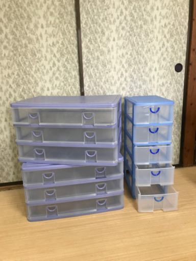 収納ケースまとめて。