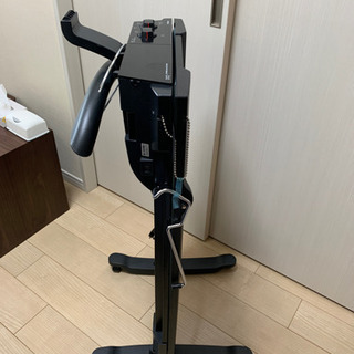 【未使用】東芝　ズボンプレッサー　HIP-T100の画像