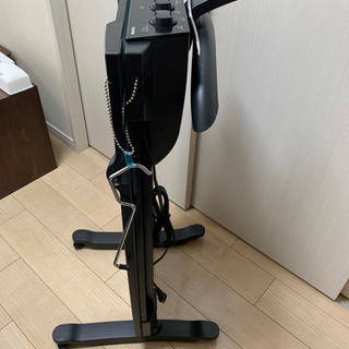 【未使用】東芝　ズボンプレッサー　HIP-T100の画像