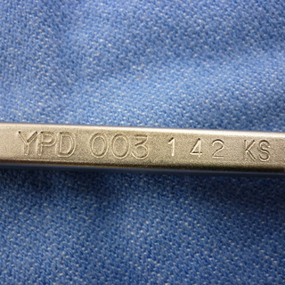 未使用 TONE 割柄ドライバ  YPD-003 (+)No.3 貫通ドライバ 角軸ドライバ トネ 前田金属工業 札幌 西岡店 の画像