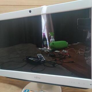 FUJITSU　EH30/CT　AMD　E　350　RAM4GB...