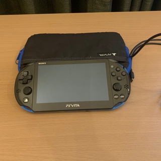 PS vita  PCH-2000