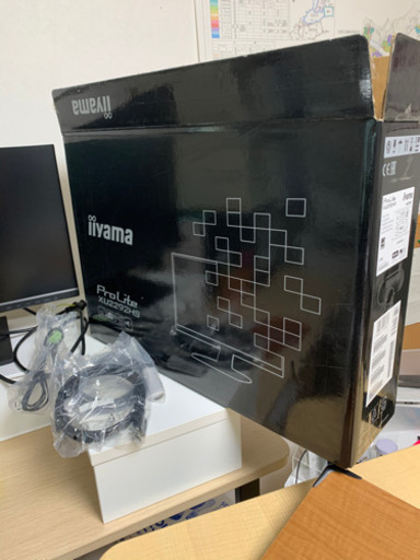 iiyama full HDモニター（ProliteXU2292HS）