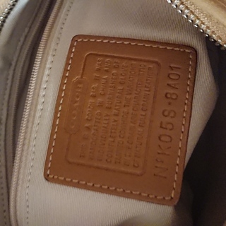 正規品 保存袋付き！COACHショルダーバッグ