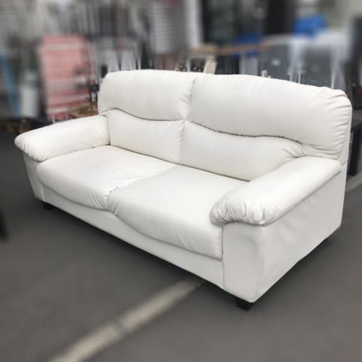 取引中　　　　　　　　　スイートデコレーション 3人掛け 合皮ソファ【自社配送は札幌市内限定】