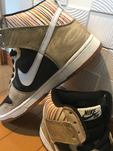 【最終値下げ】NIKE DUNK SBスニーカー　28cm