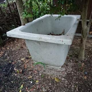【取引完了】中古の風呂桶、ユニットバス  もらってください。の画像