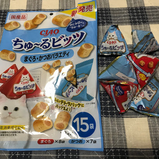 猫の餌、ひのきの猫砂　【訳あり＊無料】の画像