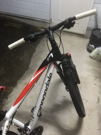 cannondale キャノンデール  F7