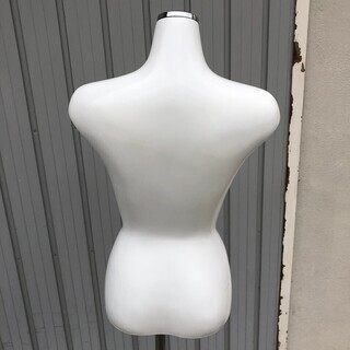 【Rebody】 レディース 女性 マネキン 半身 トルソー ボディ 樹脂製 高級 65cmの画像