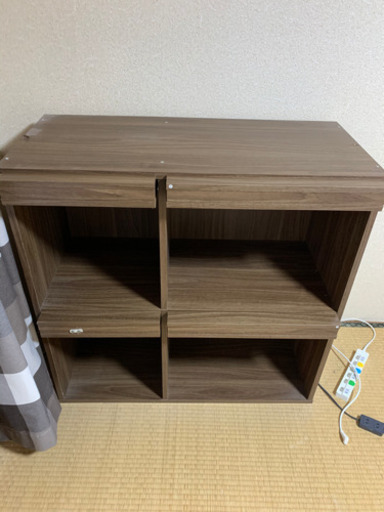 マガジンラック　収納家具
