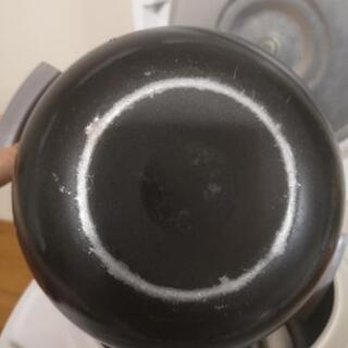 シャープ　炊飯器　3合炊き ※動作確認済の画像