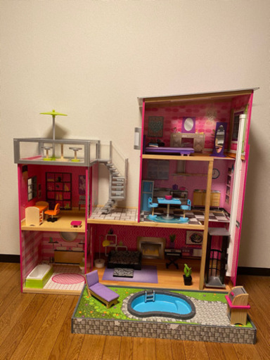 値下げ。　コストコ　kidkraft ドールハウス　バービー　リカちゃん