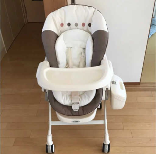 Combi 電動ハイローチェア ネムリラ　オートスイング