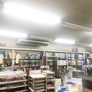 ［カンダヤ］オフィス専門用品・文房具　創業６５年！長年の経験を活かして、学用品・教科書から事務用品まで幅広く取り扱っています - 葛飾区