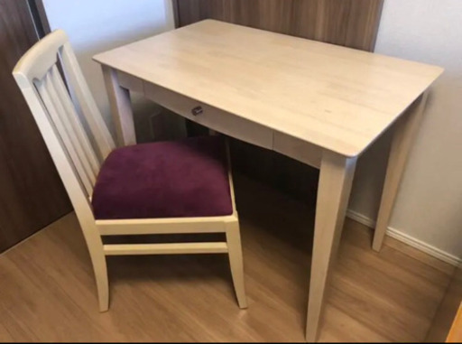 テーブル&椅子セット
