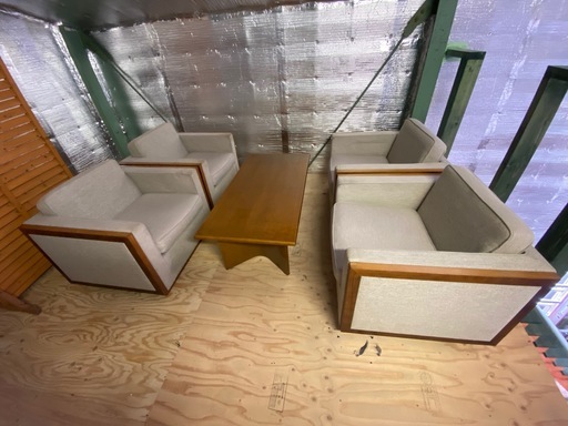 応接セット　コクヨ ソファー 、応接センターテーブル セット　引き取り出来る方