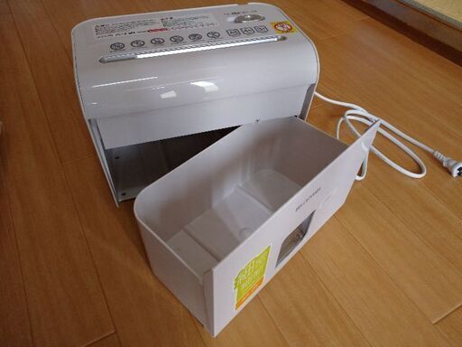 アイリス 電動シュレッダー