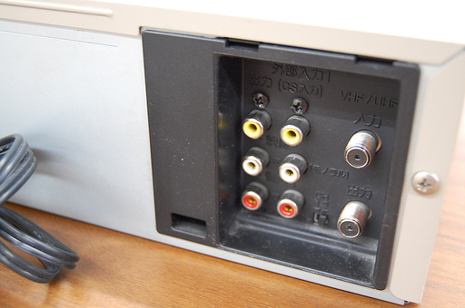 AIWA アイワ VHS ビデオデッキ HV-FR70 テープ再生確認済み 1999年製 ☆ PayPay(ペイペイ)決済可能 ☆ 札幌市 清田区 平岡