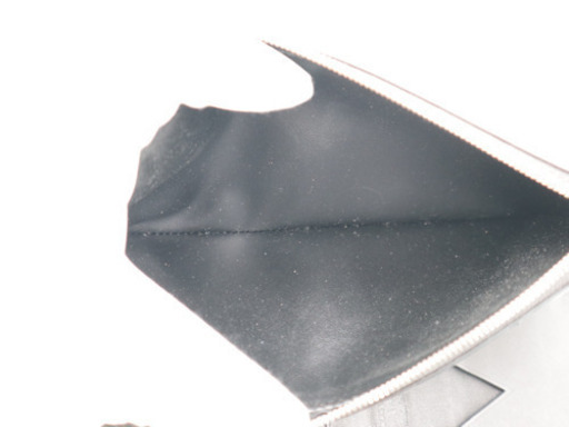 《LOUIS VUITTON/マリーヌ Vレザー Eジップ 長財布》ABランク