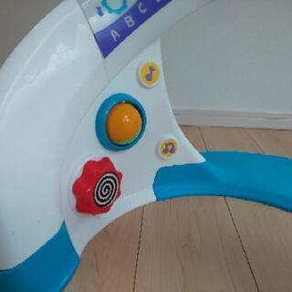 つかまり立ち 光るトイ Fisher-Price の画像
