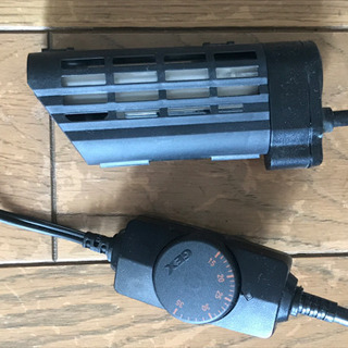 30センチキューブ水槽セットの画像