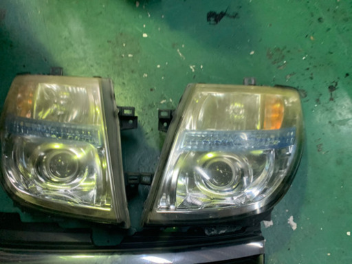 エルグランド　グリル　ヘッドライト　ミラー　バラ売りも可能！