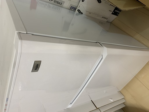 ハイアール 106L 2ドア冷蔵庫（直冷式）ホワイト Haier JR-N106H(W)
