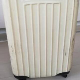 キャリーバッグの画像